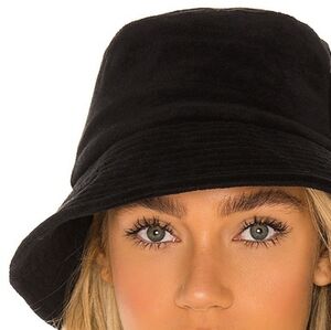 ❗TWO FOR $12❗ NWT ARDENE Black Crushed Velvet Bucket Hat